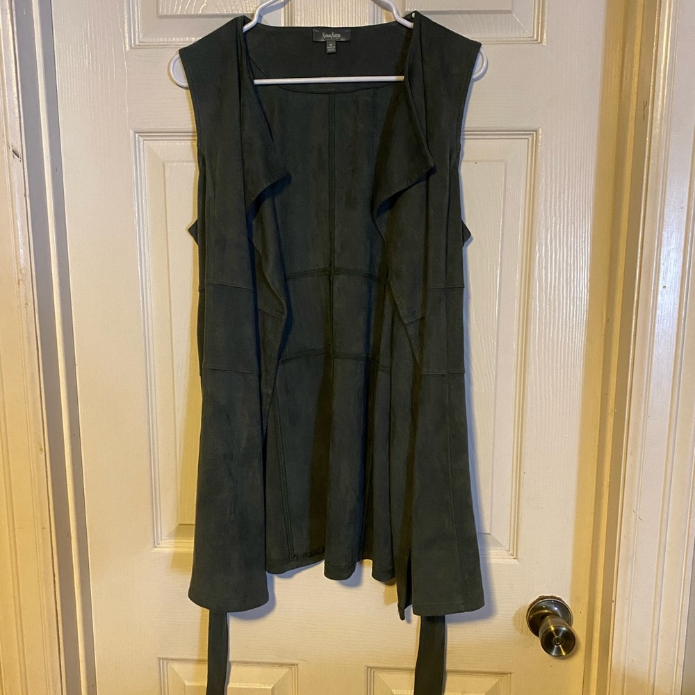 Neiman Marcus Faux Suede Trench Style Vest Size Medium - Picture 12 of 15